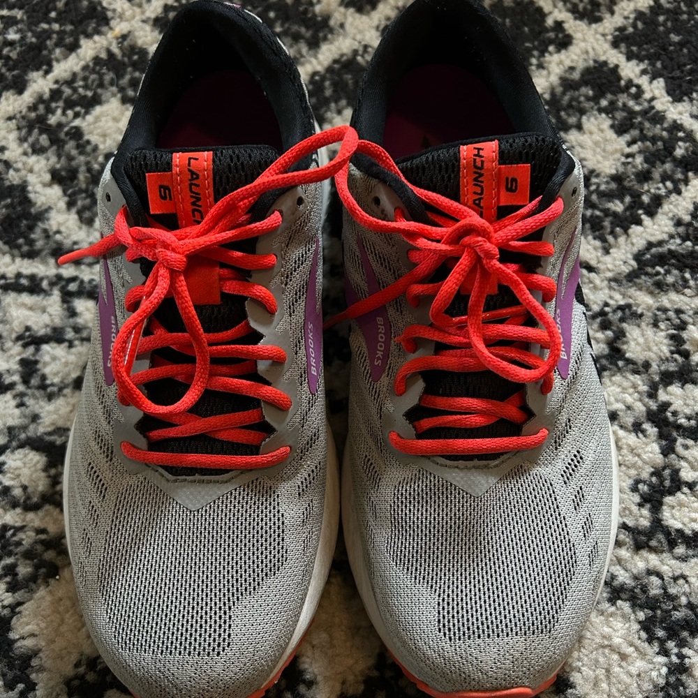 Brooks Launch Sneakers